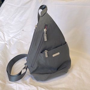 Women’s Sling Baggallini Dark Gray
